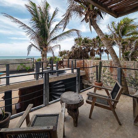 Tropicalito Villa On The Beach Тулум Екстериор снимка