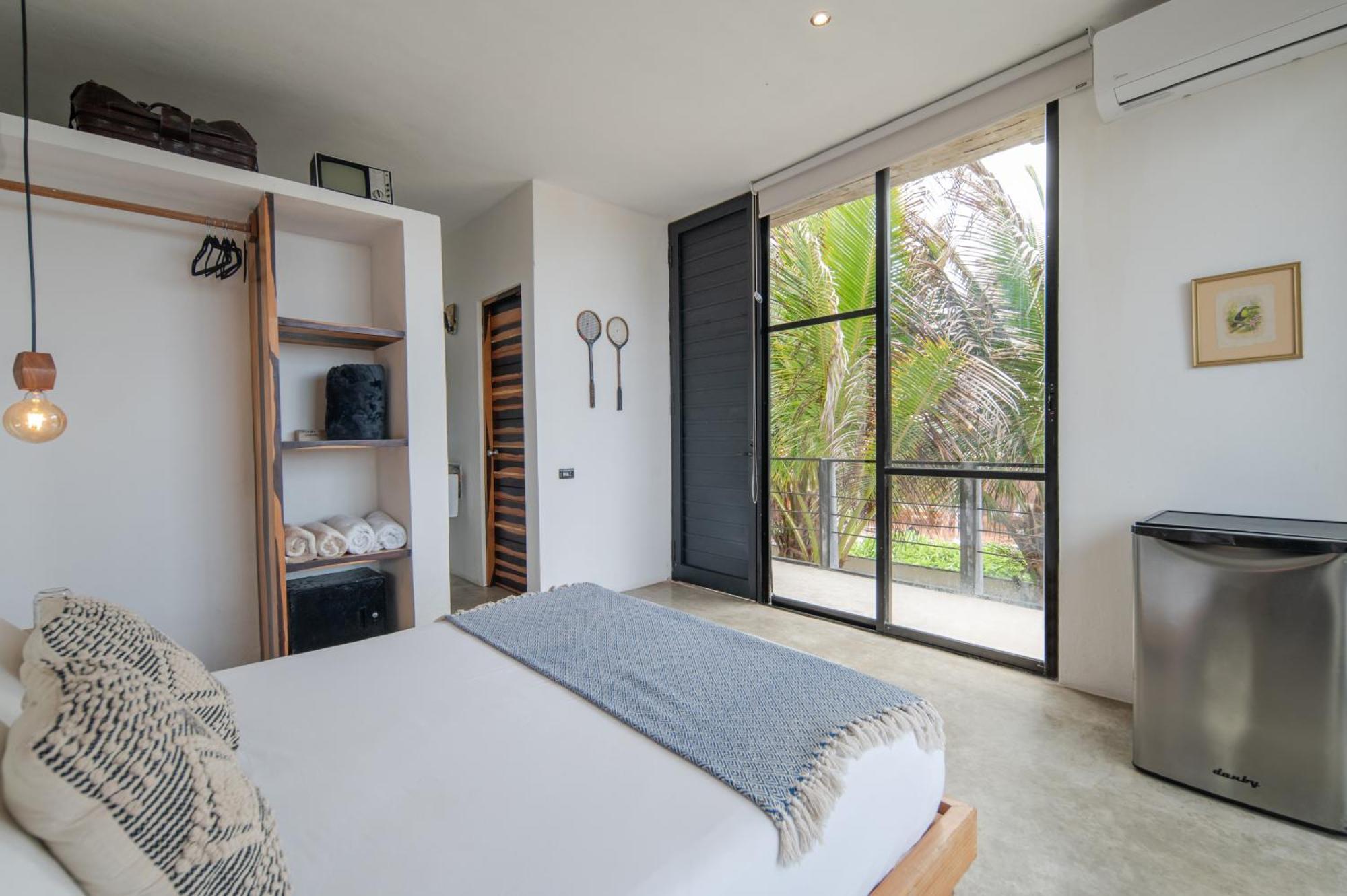 Tropicalito Villa On The Beach Тулум Екстериор снимка