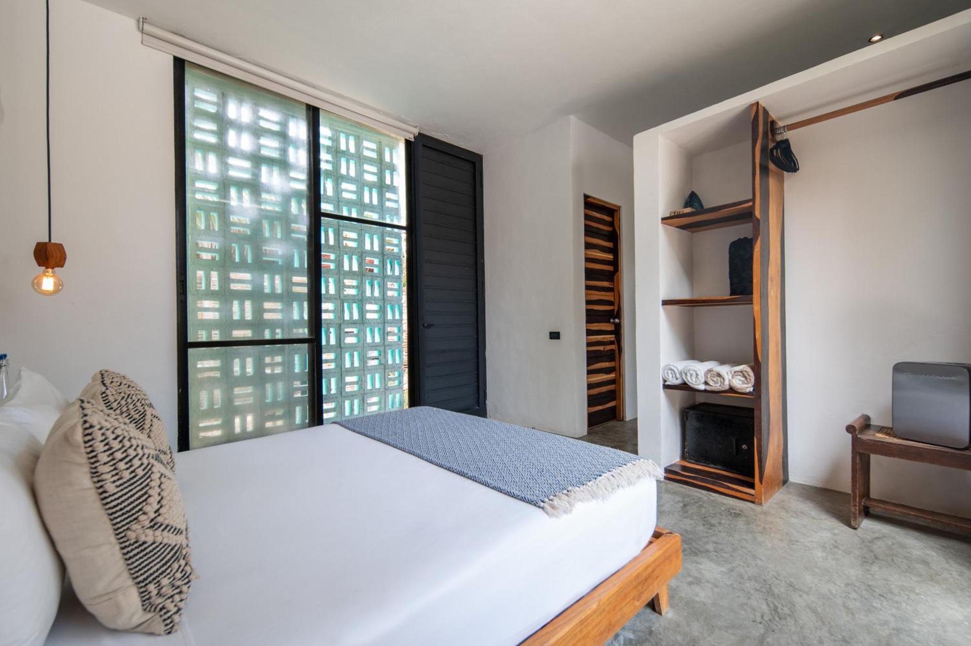 Tropicalito Villa On The Beach Тулум Екстериор снимка